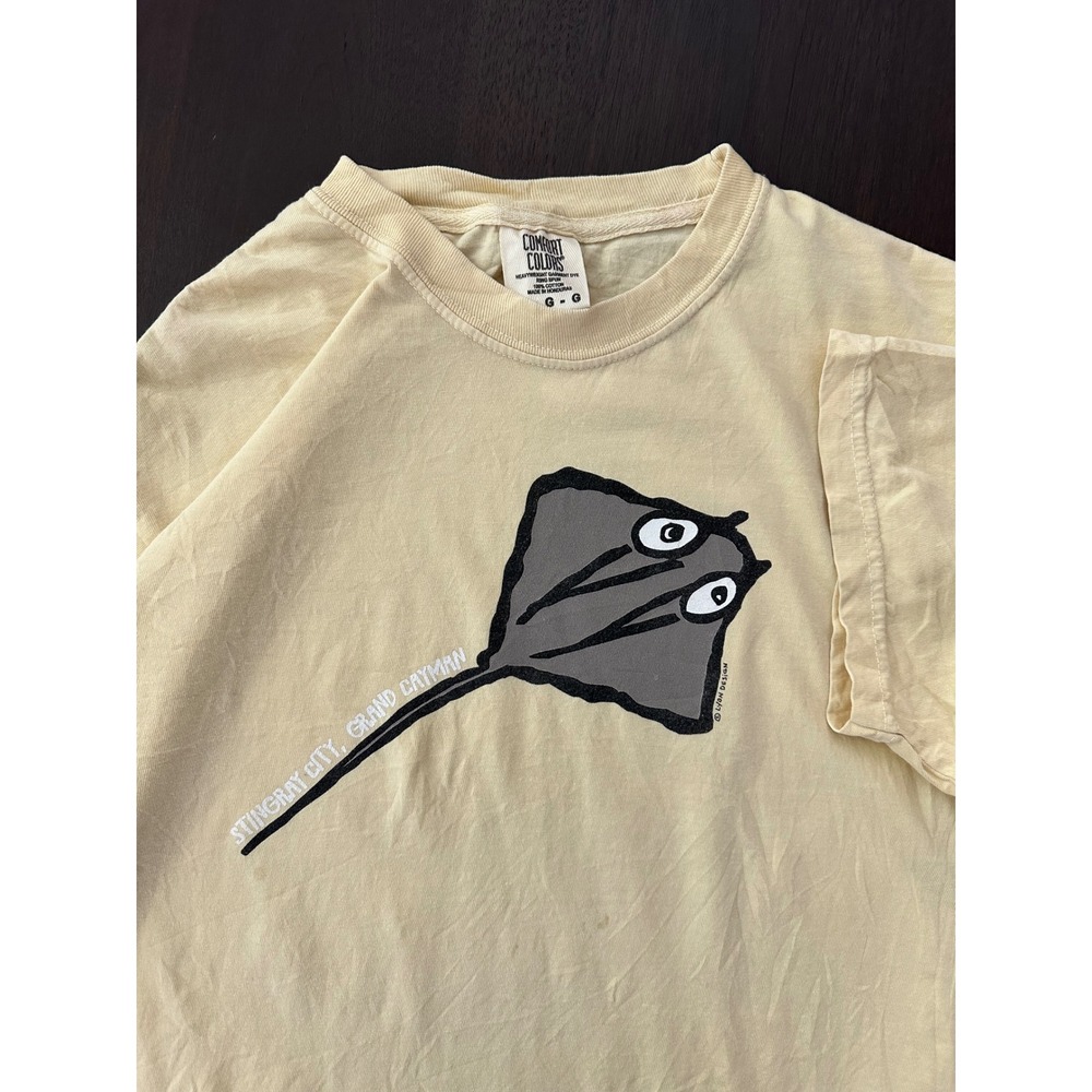 Comfort Colors Stingray City Grand Cayman Graphic T-Shirt Yellow Mens Large